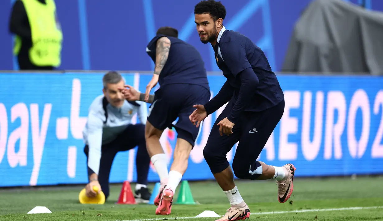 Kylian Mbappe dan kawan-kawan sejauh ini memang belum terkalahkan, tapi produktivitas gol mereka sungguh mencemaskan. (FRANCK FIFE / AFP)