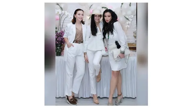 Ravelra Supit (Sumber: Instagram/@ravelra_supit)