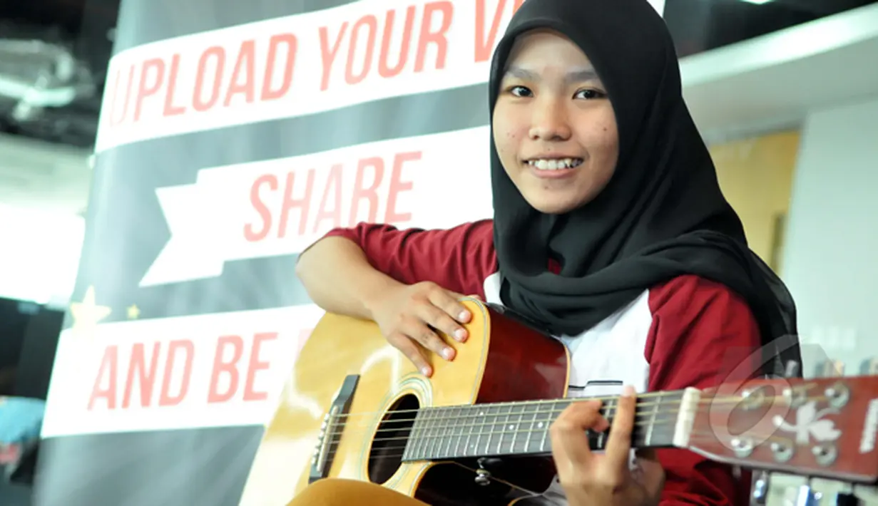  Wiwik Handayani usai unjuk kebolehan di markas Vidio.com di kawasan Senayan, Jakarta, Kamis (29/1/2015). (Liputan6.com/Panji Diksana)