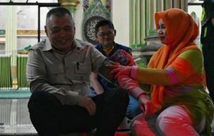 Menteri Perhubungan Dudy Purwagandhi meninjau sejumlah masjid di Jalur Pantai Utara (Pantura). (Dok Kemenhub)