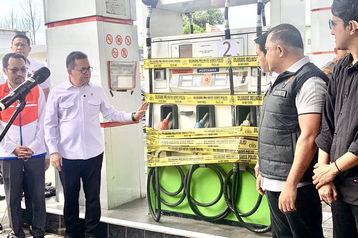 Menteri Perdagangan (Mendag) Budi Santoso mengungkapkan, temuan kecurangan SPBU Pertamina di Bogor.