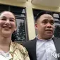 Berhubung Randy sebagai pihak tergugat tidak hadir sidang ditunda dan akan kembali digelar pada 1 November mendatang. [Foto: ©KapanLagi.com/Nuzulur Rakhmah]