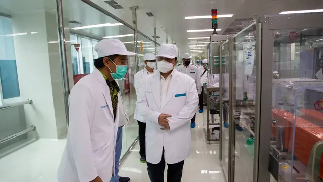 Ketua Pelaksana Komite Penanganan Covid-19 dan Pemulihan Ekonomi Nasional Erick Thohir, memastikan Bio Farma mampu memproduksi vaksin Covid-19 sebanyak 250 juta dosis pertahun.