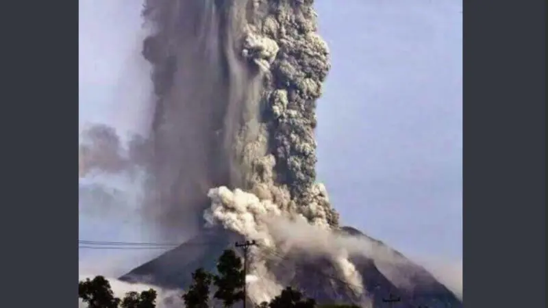 Gunung Soputan Meletus, Waspada Video dan Foto Hoaks Seperti Ini