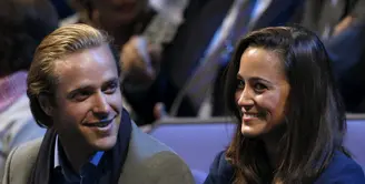 Kabar bahagia tengah meliputi Pippa Middleton dan kekasihnya, James Matthews. Adik dari Kate Middleton ini mengumumkan pernikahannya akan digelar tahun 2017. (Dailymail/Bintang.com)
