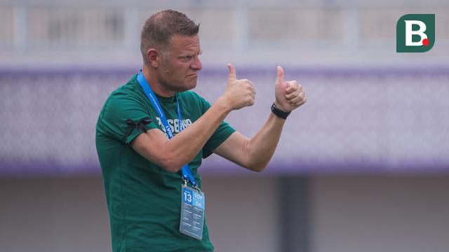 Dewa United vs Persebaya Surabaya - BRI Liga 1 2023/2024