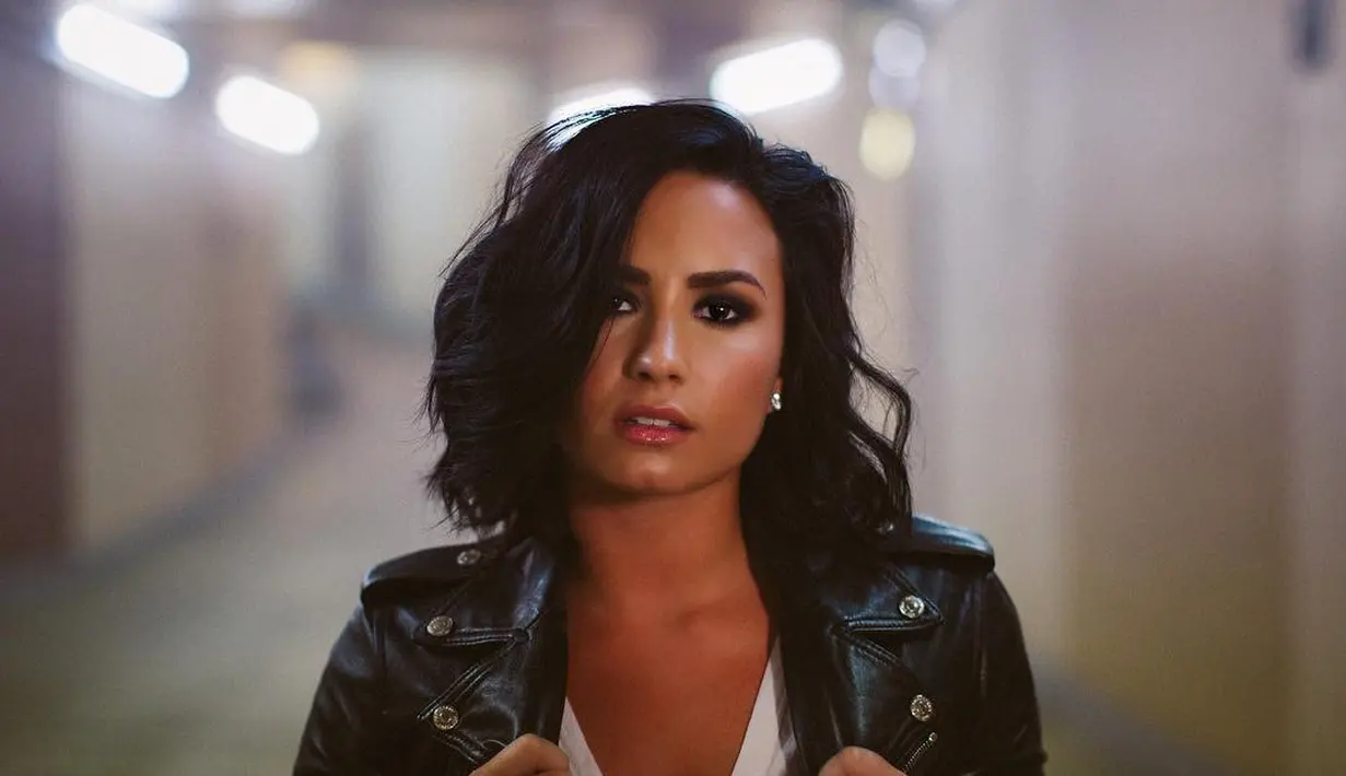 Kini dirinya seperti hidup di kesempatan kedua dan membuatnya ingin menulis lagu yang membuatnya kuat. (instagram/ddlovato)