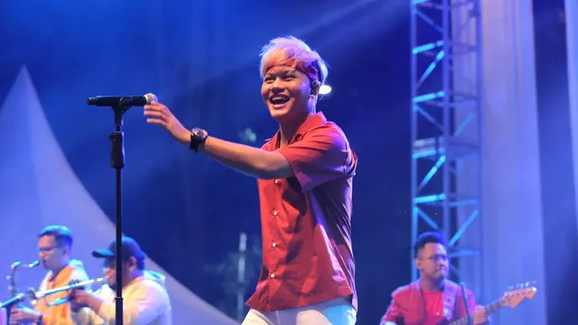 [Bintang] Rizky Febian