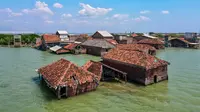 BNPB: Sampah yang Menutup Saluran Air Akibatkan Banjir Demak Sulit Surut