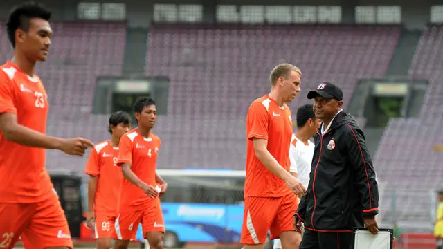 Persija Jakarta vs Martapura FC