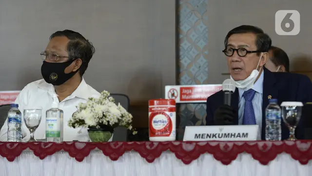 FOTO: Mahfud MD dan Yasonna Laoly Paparkan Pemulangan Maria Pauline Lumowa