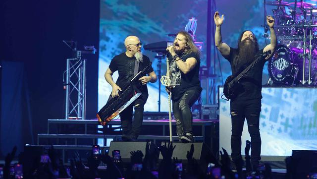 Konser Dream Theater Jakarta: Comeback Mike Portnoy dan Konsistensi 40 Tahun Berkarya