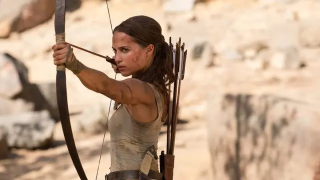 Alicia Vikander dalam Tomb Raider