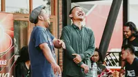 Struktur Teks Anekdot Lengkap Cara Membuatnya, Seni Menyindir Elegan dan Lucu