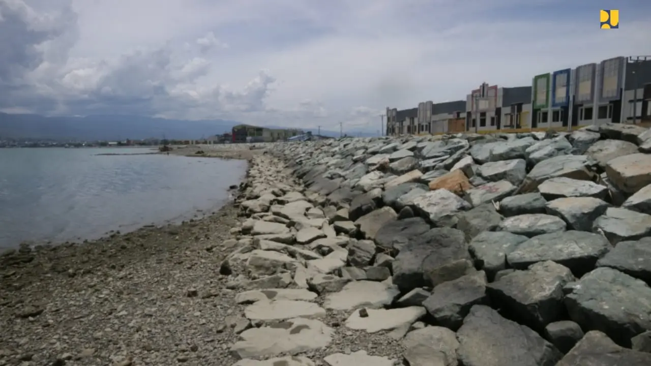 Tanggul Teluk Palu/Pantai Silebeta (Silae, Lere, Besusu dan Talise).