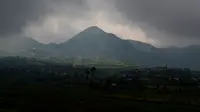 Panorama Dataran Tinggi Dieng (DTD) di Kabupaten Banjarnegara, Jawa Tengah. (Liputan6.com/Muhamad Ridlo)