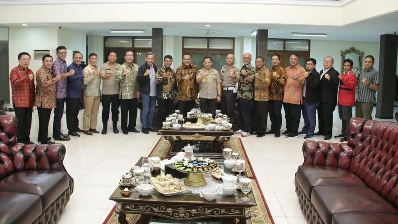 Pertemuan perwakilan klub Liga 1 dengan Kapolri dan Satgas Anti Mafia Bola.