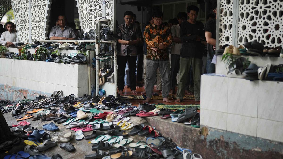 Momen Jumat Pertama Ramadan 1447 Hijriah di Jakarta
