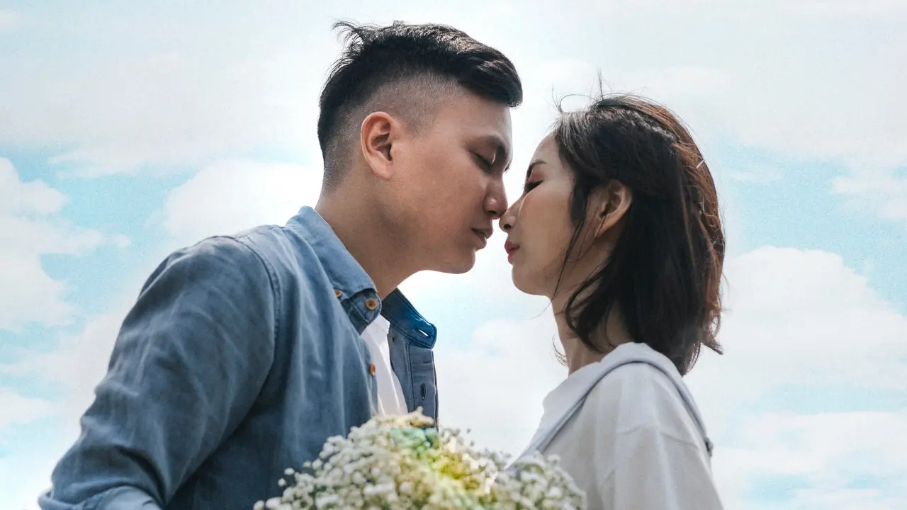 pasangan cinta