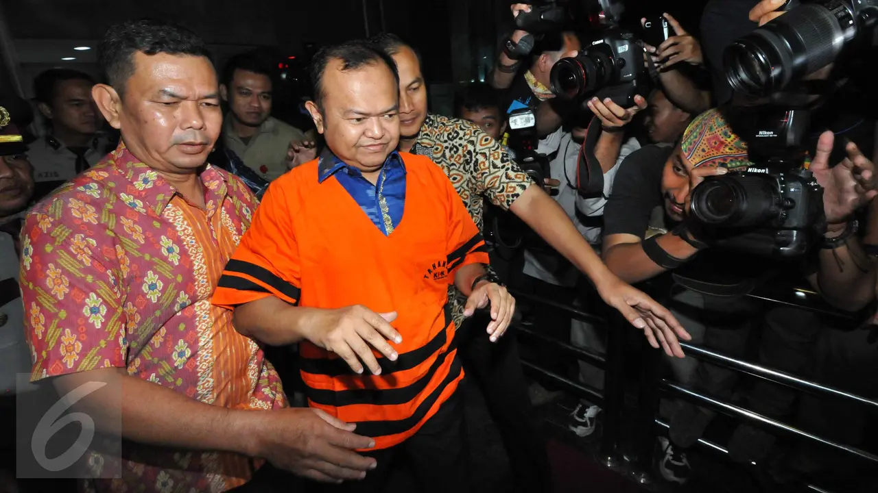 20151023-Jumat Keramat, KPK Tahan Rio Capella