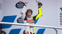 Pembalap Pertamina Enduro VR46 Racing Team, Marco Bezzecchi, berhasil meraih podium ketiga MotoGP Spanyol 2024, Minggu (28/4/2024). Ini menjadi kali pertama VR46 Racing Team finis di posisi podium pada musim ini. (Bola.com/Dok. Pertamina Enduro VR46 Racing Team)