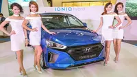 Hyundai Malaysia luncurkan mobil hybrid bernama Ioniq. 