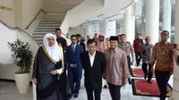 Jusuf Kalla Bersama Sekretaris Jenderal Rabitah Alam Islami Muhammad Abdul Karim Al Isaa