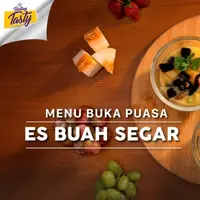 Menu Buka Puasa, Es Buah Segar. (Daniel Kampua/Bintang.com)