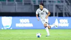 Pemain Timnas Indonesia, Adrian Wibowo, saat melawan Timnas Lebanon dalam laga FIFA Matchday 2025 di Stadion Gelora Bung Tomo, Surabaya, Senin (8/9/2025). (Bola.com/Abdul Aziz)