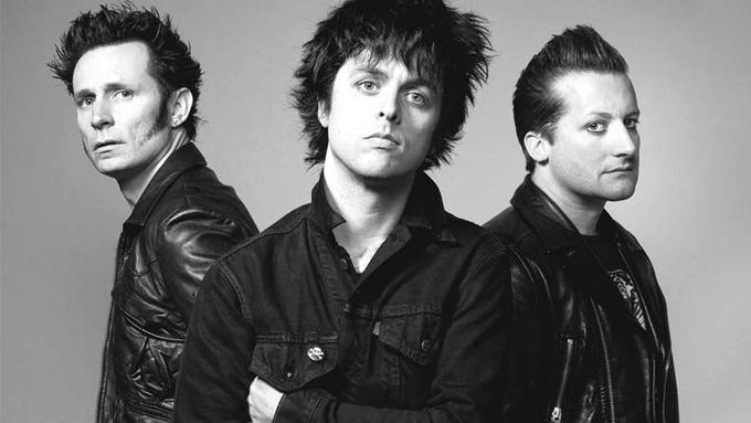 Lirik Lagu Green Day, Revolution Radio - News & Entertainment Fimela.com
