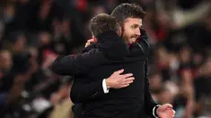 Usai 3 laga menjadi caretaker Manchester United, Michael Carrick akhirnya memutuskan meninggalkan Old Trafford usai kemenangan 3-2 atas Arsenal, Kamis (2/12/2021). Berikut perjalanan karier sosok dengan julukan Havoc yang dimulai bersama West Ham United. (AFP/Oli Scarff)