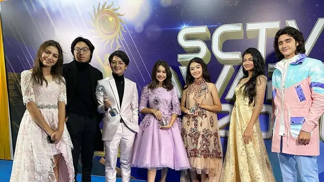 Potret Penampilan Pemain 'Dari Jendela SMP' di SCTV Awards 2020