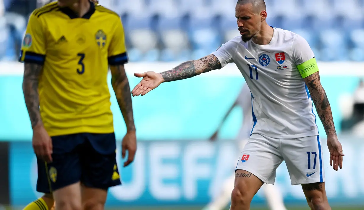 Hamsik menjadi kapten Slovakia dan membawa negaranya ke babak 16 besar di Piala Dunia 2010 di Afrika Selatan dan Euro 2016 di Prancis. (Kirill KUDRYAVTSEV / POOL / AFP)