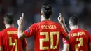Gelandang Spanyol, Marco Asensio, melakukan selebrasi usai mencetak gol ke gawang Kroasia pada laga UEFA Nations League di Stadion Manuel Martinez Valero, Selasa (11/9/2018). Spanyol menang 6-0 atas Kroasia. (AP/Alberto Saiz)