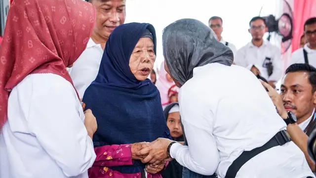 Menteri BUMN Rini Soemarno saat meninjau proyek pembangunan Bandara Jenderal Sudirman di Purbalingga, Provinsi Jawa Tengah pada Sabtu (11/05/2019). Dok Kementerian BUMN