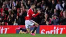 Ekspresi Andreas Pereira setelah mencetak gol kedua ke gawang Ipswich Town dalam laga putaran ketiga Piala Liga Inggris di Stadion Old Trafford, Manchester, Inggris, Kamis (24/9/2015) dini hari WIB. (Action Images via Reuters/Ed Sykes)