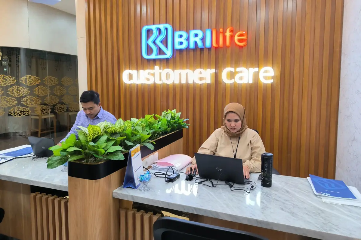 PT. Asuransi BRI Life meluncurkan produk baru yang ditujukan bagi nasabah prioritasnya, yakni Asuransi Aman Optima Sejahtera (AMORA).