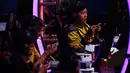 Tim e-Sports, Onic, tampak fokus saat melawan Louvre pada Grand Final Turnamen Mobile Legends: Bang Bang Profesional League (MPL) Indonesia Season 3 di Britama Arena, Jakarta, Jumat (3/5). Onic menang 3-0 atas Louvre. (Bola.com/Vitalis Yogi Trisna)