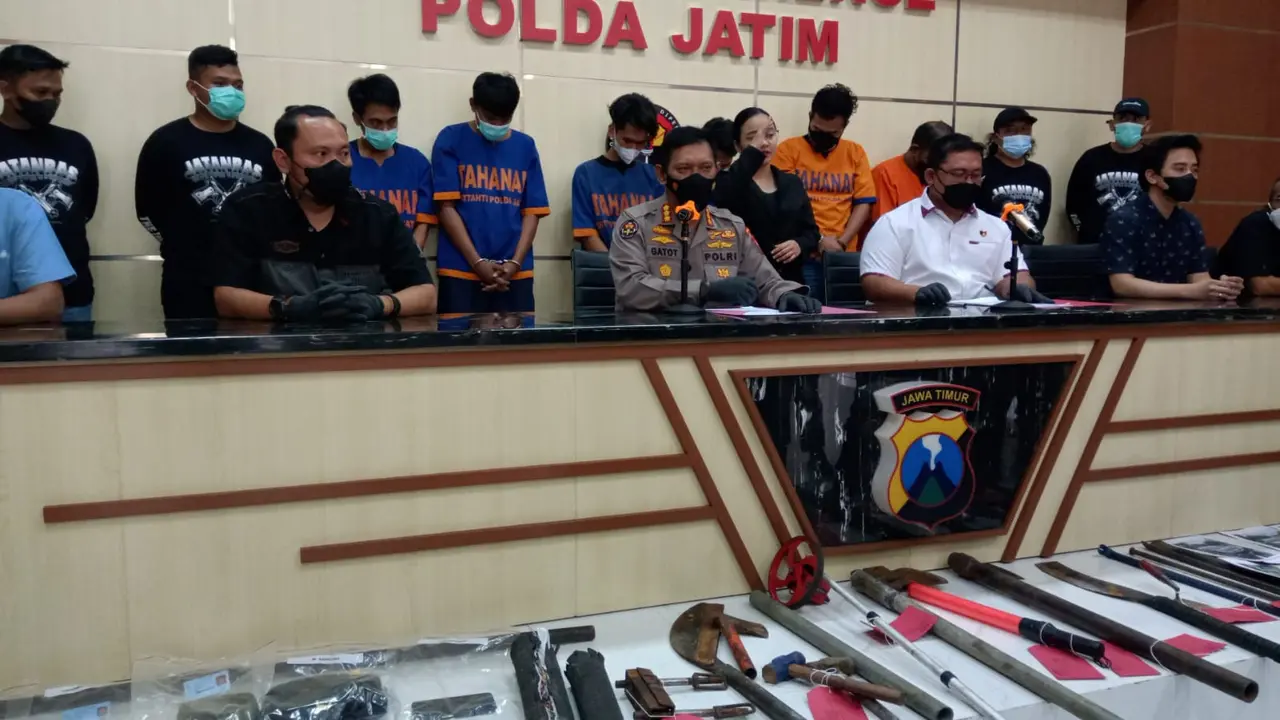 Fakta-Fakta Sindikat Pencuri Kabel Telkom di Sidoarjo Usai Ditangkap Polda Jatim