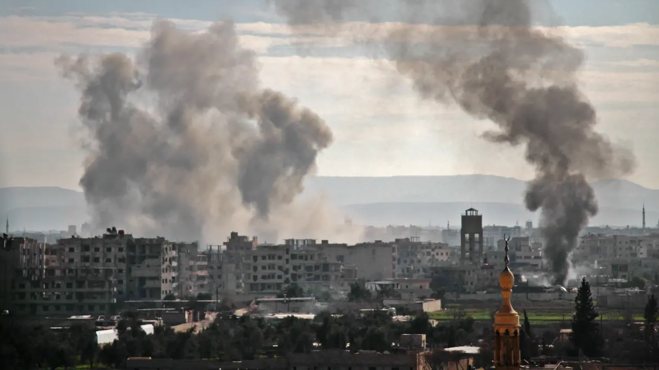 Pasukan Suriah Bombardir Ghouta Timur, 98 Orang Tewas