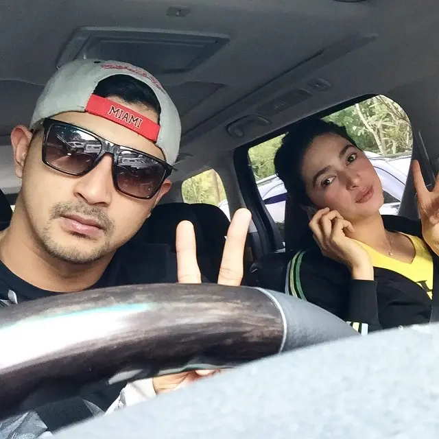 6 Potret Kebersamaan Nabila dan Ali Syakieb, Kakak Adik yang Kompak