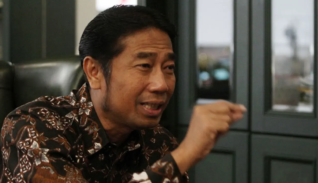 Wakil Ketua DPRD DKI Jakarta Abraham Lunggana atau biasa disapa Haji Lulung adalah orang yang paling sering bersitegang dengan Ahok. Bahkan ia sempat mengancam akan menghancurkan karier Ahok (Istimewa)