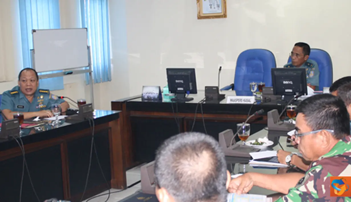 Citizen6, Surabaya: Alat instruksi dan paket instruksi lanjutnya merupakan komponen yang berpengaruh besar terhadap keberhasilan dalam pendidikan. Selain itu juga Waaspers Kasal berkesempatan mengunjungi sekolah-sekolah. (Pengirim: Penkobangdikal)