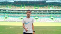 Martunis, Bocah Korban Tsunami Ikuti Jejak Ayahnya CR7