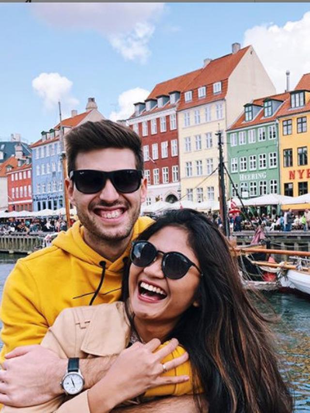 Kini Jarang Tereskpos, Ini 6 Potret Khansa Idol dan Suami yang Menetap di London