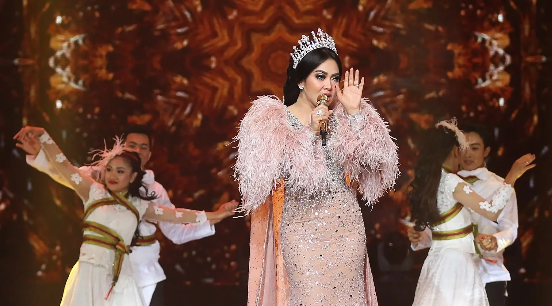 Syahrini (Bambang E. Ros/Bintang.com)