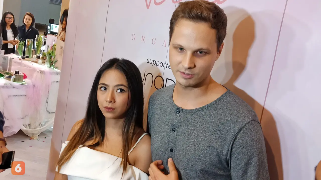 [Bintang] Nadia Vega