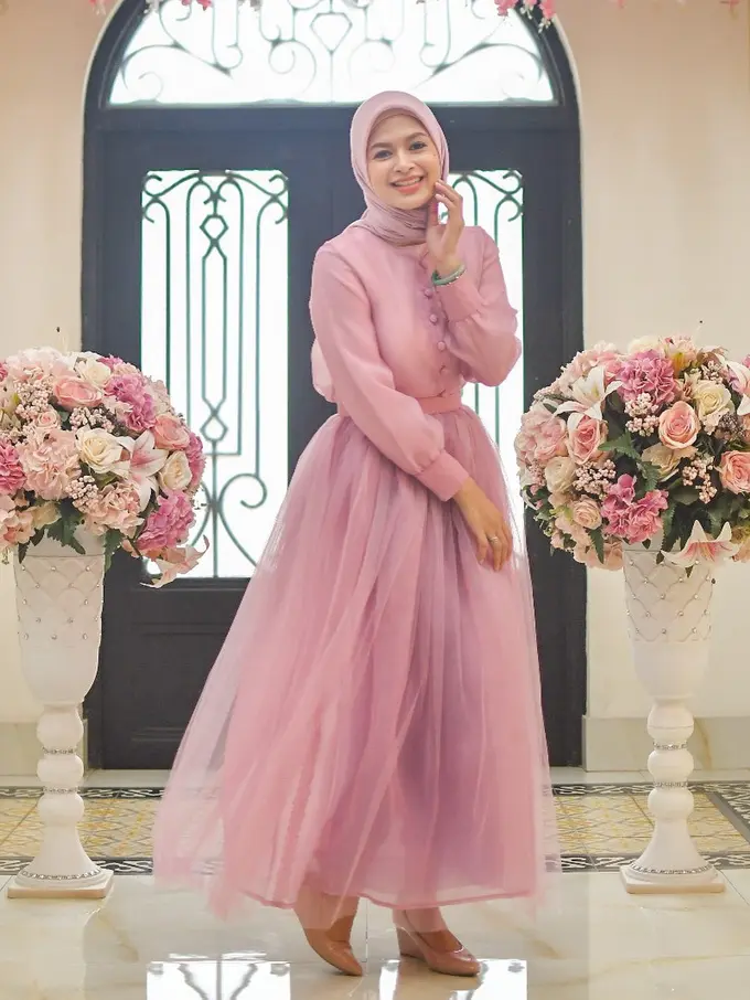 Pesona Zhi Alatas pemain Inikah Rasanya yang dulunya tomboy, kini tampil anggun