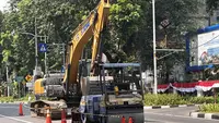 Berkali-kali Diaspal Tetap Rusak, Jalan Kebon Sirih Kini Dibeton
