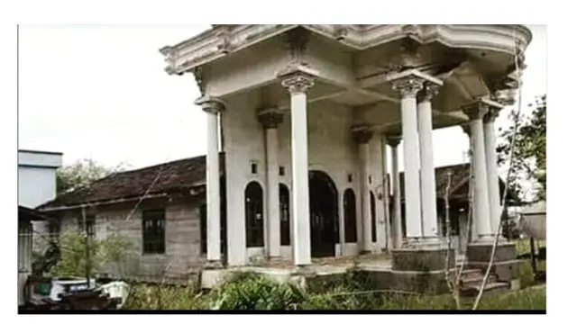 6 Potret Renovasi Rumah Belum Selesai Ini Bikin Gagal Paham
